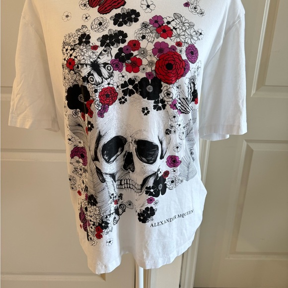 Alexander McQueen white Tee with flowers and skull - Picture 3 of 5